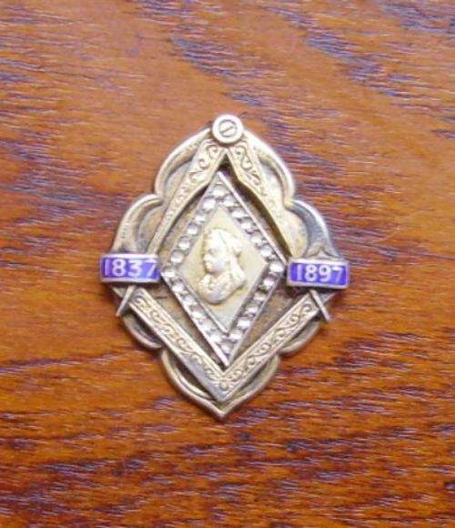 LOVELY OLD BRASS MASONIC BADGE