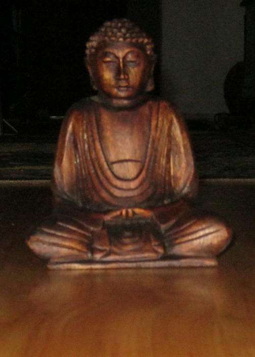 WOODEN  THAI BUDDHA
