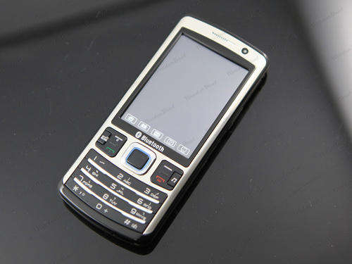 2.6" Touch Screen TFT Dual SIM Dual Standby Cellphone Bluetooth, Mp3, Mp4
