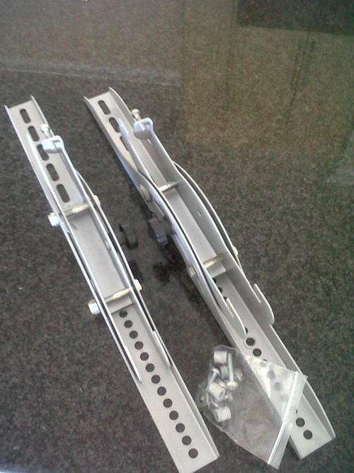 Wall Mount For LCD / Plasma - 26" - 46" - Big Value - Low Price Lots - VALUE BY GAMU