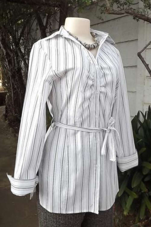 Tailored long white top with black stripes and silver thread by Insync size 34/10.Button down front.