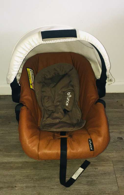 Discover the Ultimate in Comfort and Safety  with Our Bounce Car Seat!