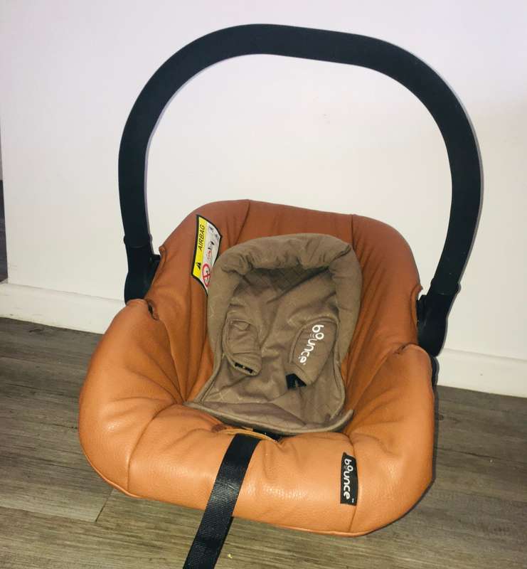 Discover the Ultimate in Comfort and Safety  with Our Bounce Car Seat!
