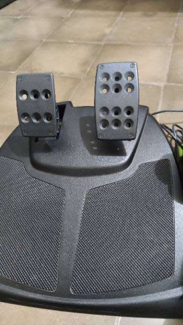 Logitech Momo Racing Wheel E-uh9 Force Feedback With Pedals Pc Usb
