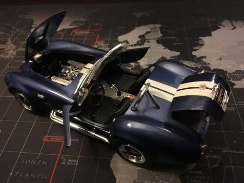 1/18 Shelby Cobra - PRICE REDUCED