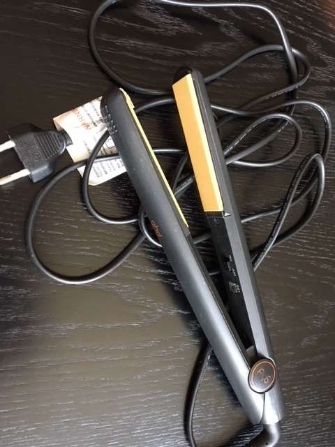 GHD Classic Straightener (1 Inch) - PRICE REDUCED