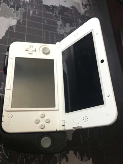 Nintendo 3DS XL bundle