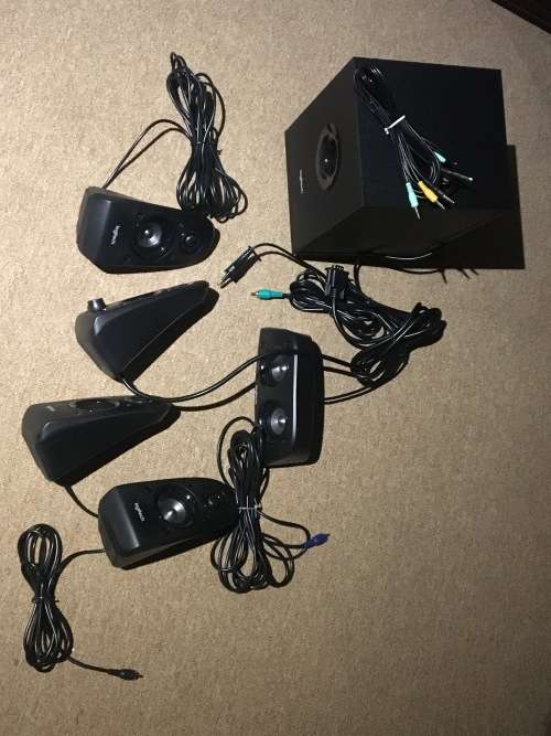 Logitech Z506 5.1 PC speakers