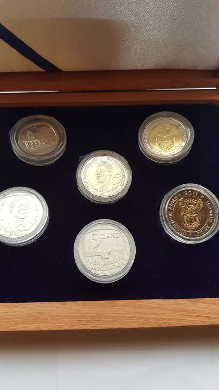 MANDELA 95th  BIRTHDAY SET WITH BOX  UNC AND CERTIFICATE