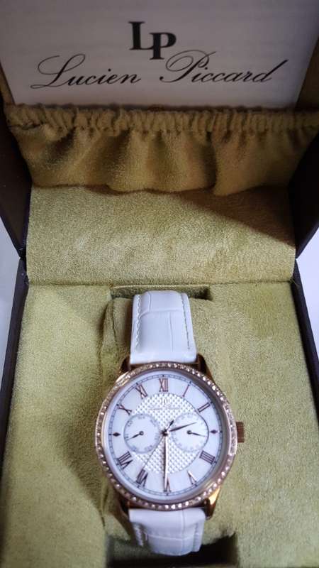 LUCIEN PICCARD SWISS LEGEND  WOMANS WATCH WITH  BOX & MANUAL
