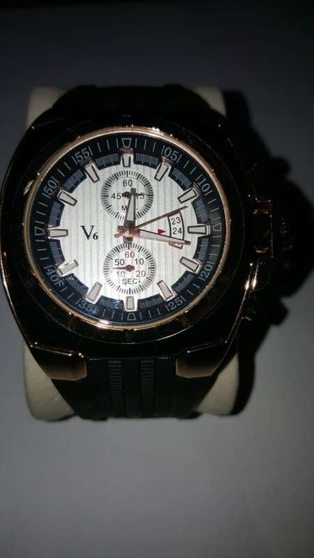 MENS V6 CHRONOGRAPH WACH