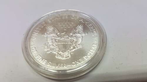 2000  AMERICAN SILVER DOLLAR