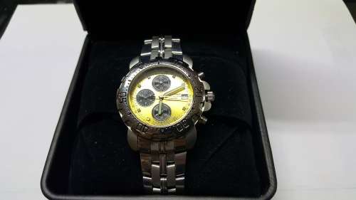 RARE KRUG BAUMEN UNITED KINGDOM BRITISH DIAMOND YELLOW SPORTSMASTER WATCH