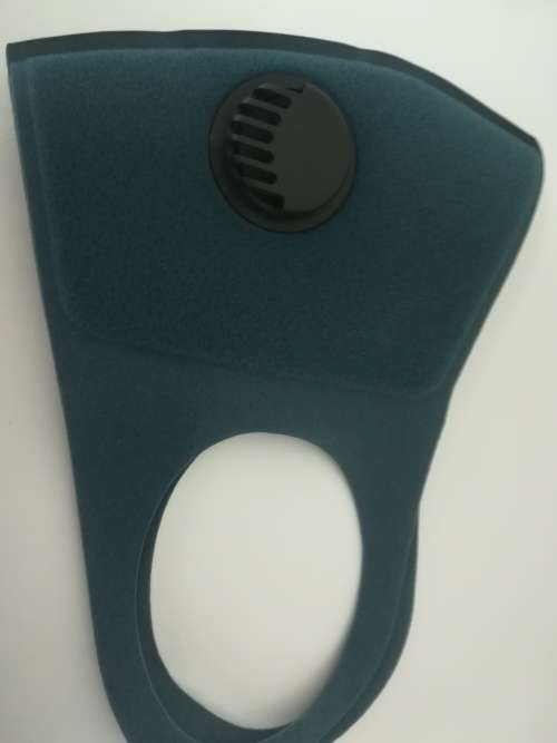 Face mask with breathing valve