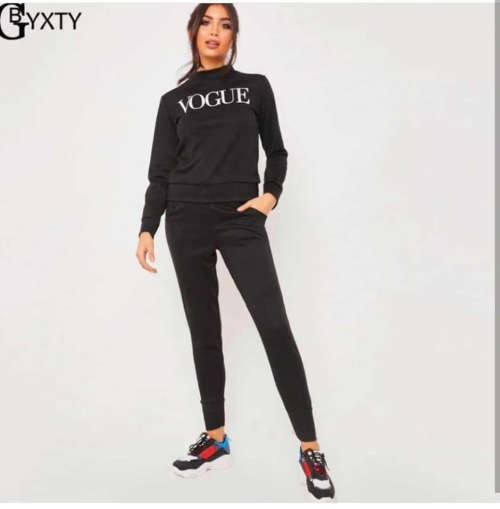 Ladies tracksuit