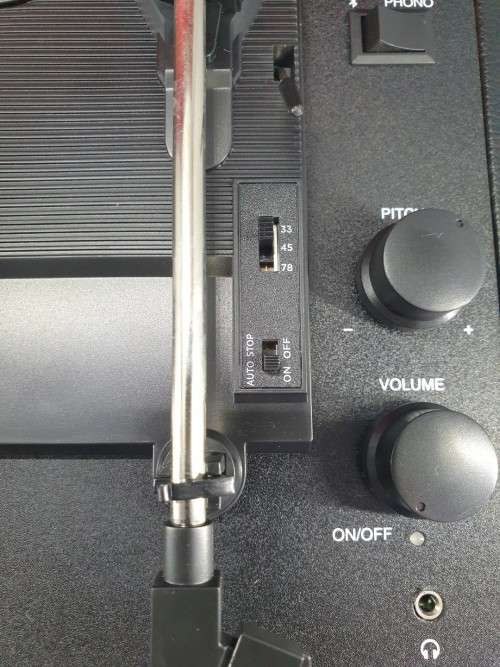 Crosley Bluetooth 3 speed Record player . UNUSED