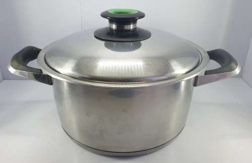 Lifetime guarantee on cookware  .....AMC COOKWARE  ...24 CM GOURMET HIGH