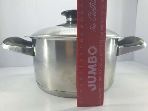 Lifetime guarantee on cookware  .....AMC COOKWARE  ...20 CM High
