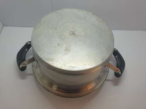 AMC cookware  .....20CM SUPER HIGH