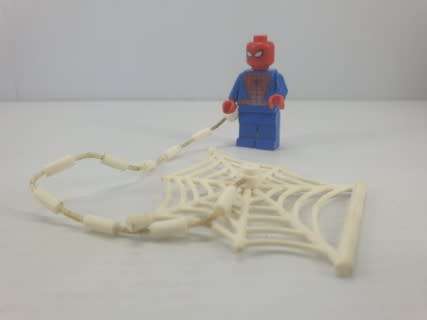 LEGO MINIFIGURINES -SPIDERMAN AND WEB