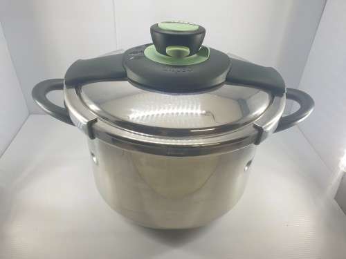 Tefal Pressure Cooker at 1/3 retail price  BARGAIN !!!
