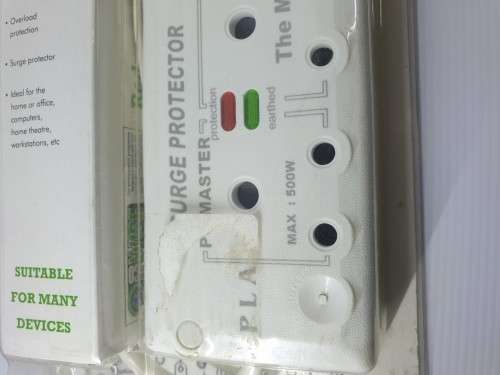 Energy saving multiplug with smart function