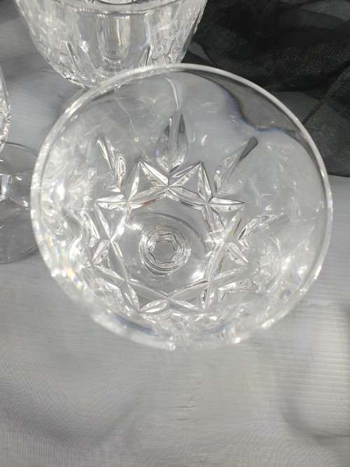 Set of four stunning crystal glasses