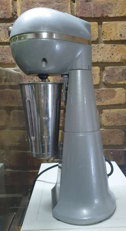 HALF PRICE SALE !!!!   Anvil Summit milkshake mixer
