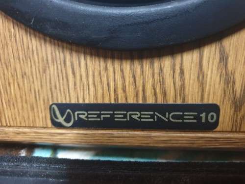Infinity  Reference 10  2-way rear  monitors