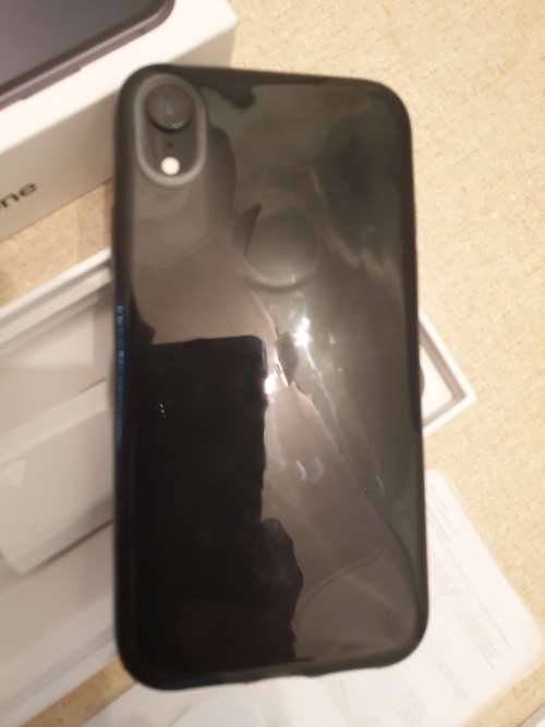 Apple iPhone XR