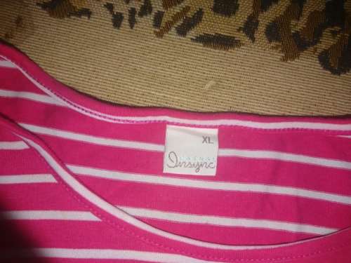 Pink and White striped Incync Ladies T-Shirt with Batwing-sleeves Size XL (Very good condition)