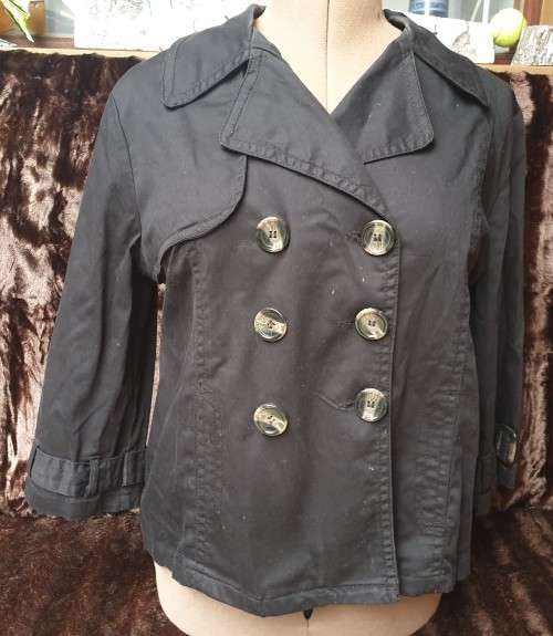 AS NEW!! Ladies `Merien Hall` Black Bolero Jacket Size 14