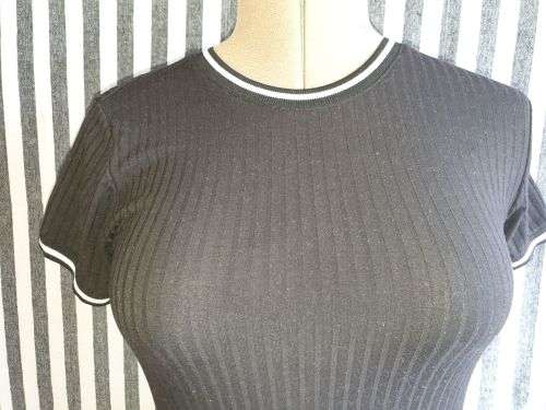 Ladies Black `RT` Bodysuit Size Medium