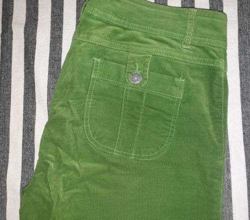 AS NEW!! Ladies Green Corduroy Wide-leg Pants Size 38