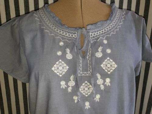 Ladies "Mosaic" Embroidered Grey Blouse Size 44