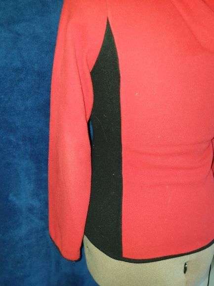 AS NEW!! Girls "Pink Angel" Red Tracksuit top with Hoodie and front zipper Age 12-13