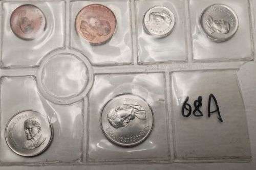 1968 Afrikaans RSA mint pack missing the R1