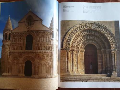 Architecture of the Middle Ages - Ulrike Laule / Rolf Toman / Achim Bednorz
