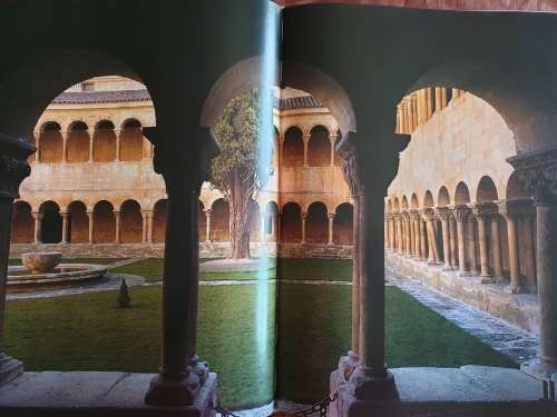 Architecture of the Middle Ages - Ulrike Laule / Rolf Toman / Achim Bednorz