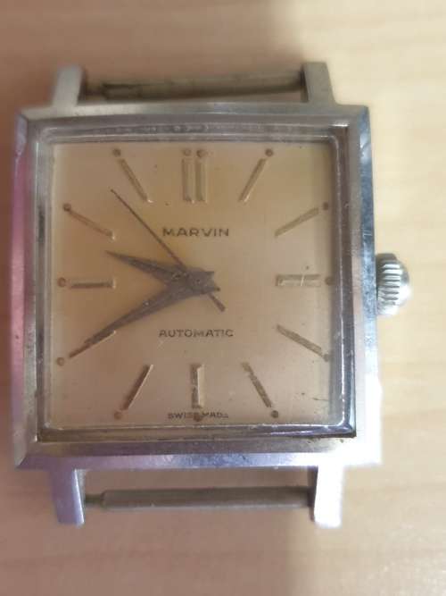 Vintage MARVIN Automatic Wrist Watch Swiss Made (Not working)