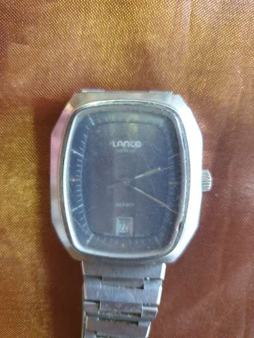 Large collection of watches/parts/etc. Some vintage.