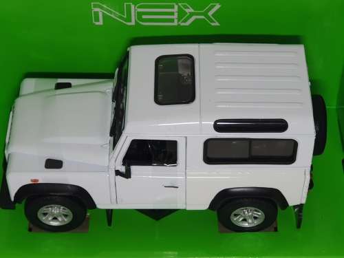 Land Rover Defender - 1:24-27. Nex Models. Welly Die Cast