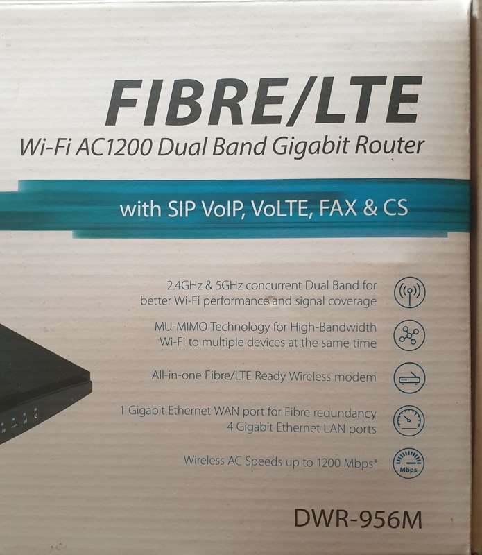 FIBRE/LTE Wi-Fi AC 1200 Dual Band Gigabit Router