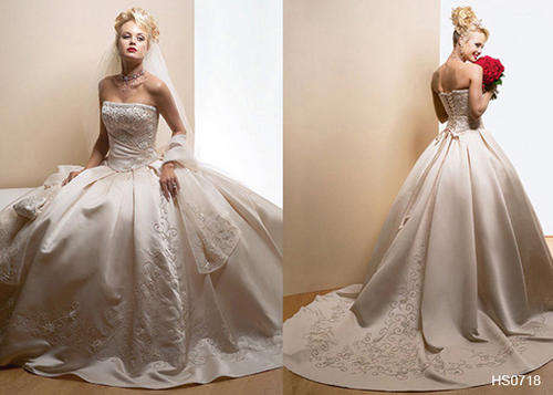 CUSTOM MADE WEDDING DRESS / BRIDAL GOWN / MATRIC FAREWELL DRESS / EVENING DRESS / BRIDESMAID DRESS