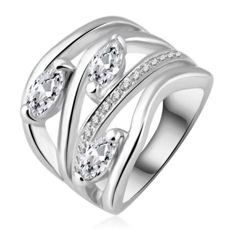 *** TOP Quality ***  18K Platinum Plated Beautiful Ring - Size 8