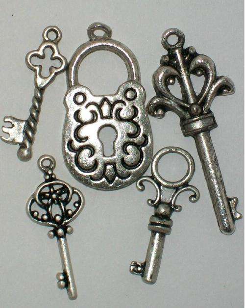 Burnished Silver Lock & Keys Set