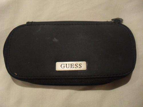 GUESS GLASSES CASE - SEE ALL THE PHOTOS !
