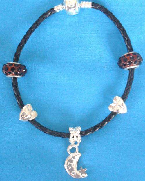 GORGEOUS PANDORA STYLE LEATHER BRACELET WITH CHARMS & RHINESTONE BEADS