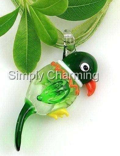 ADORABLE & VERY UNIQUE ! HANDCRAFTED GLASS PARROT PENDANT IN GORGEOUS GREEN - NO RESERVE !!