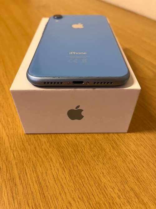 iPhone XR Blue 64gb